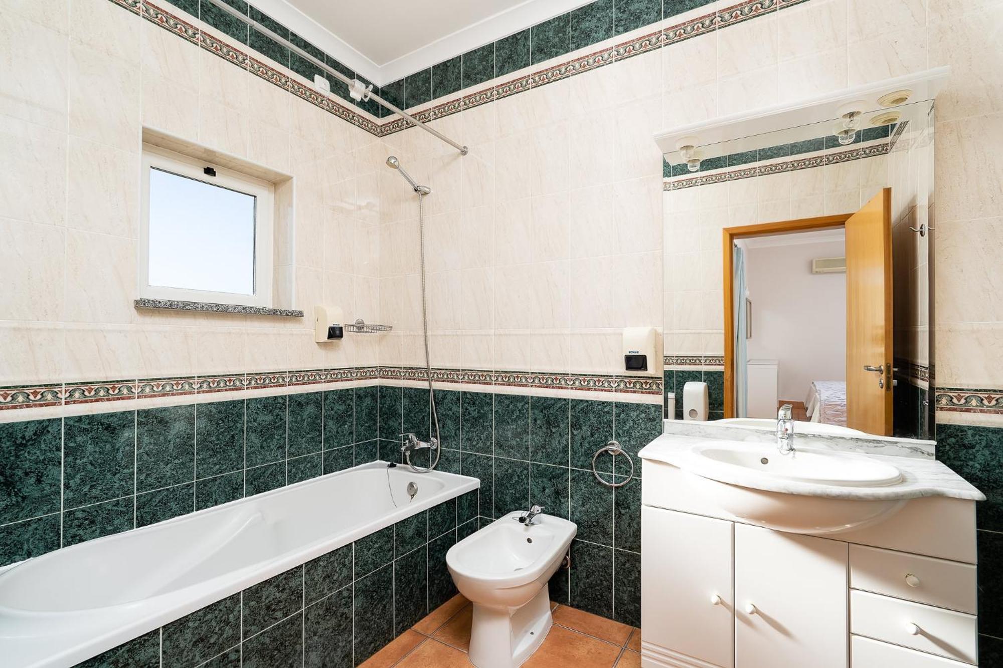 Vila Mos By Algarve Golden Properties Лагос Екстериор снимка
